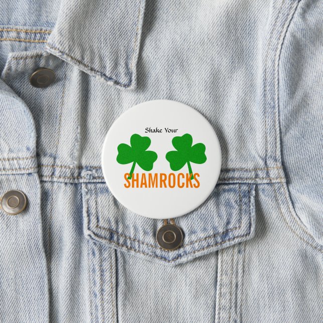 Schütteln Sie Ihr Kleeblatt Glück irisches Party Button (Beispiel)
