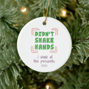 Schüttelte die Geschenke Weihnachten nicht in die Keramik Ornament