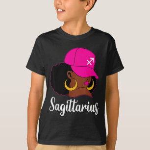 Schütze Schwarzes Mädchen Rosa Mütze Sternzeichen T-Shirt