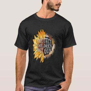 Schützen Sie Kinder, die keine Waffen tragen, die T-Shirt