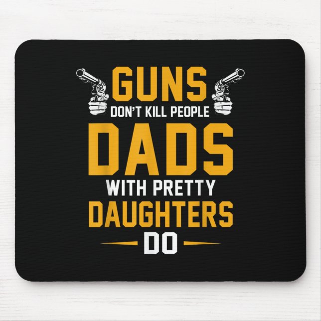 Schutzvater mit Hübscher Tochter Witziger Vater J Mousepad (Vorne)