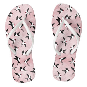 Schwalben am Himmel - Rosa - Große Skala Flip Flops