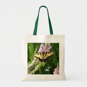 Schwalbenschwanz auf violetten Wildblumen Tragetasche