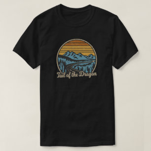 Schwanz des Drachenretro T-Shirt