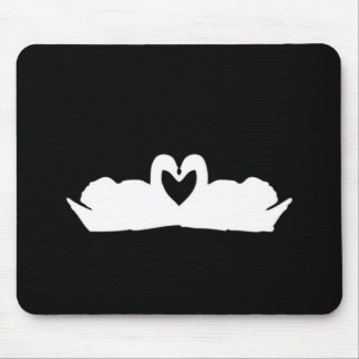 Schwänze aus Schwarz und Weiß-Liebe Mousepad
