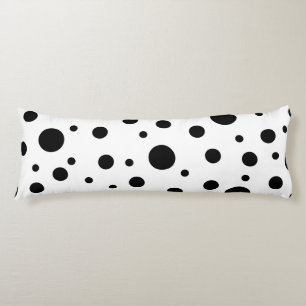 Schwarz auf weißem Polka-Dot-Muster Seitenschläferkissen