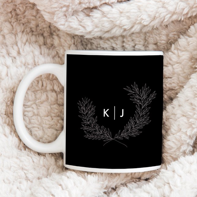 Schwarz-Distinguelles Monogramm Kaffeetasse (Von Creator hochgeladen)