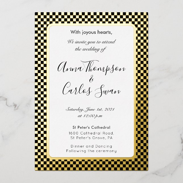Schwarz-Gold-eleganter karierter Marmor Folieneinladung (Vorderseite)
