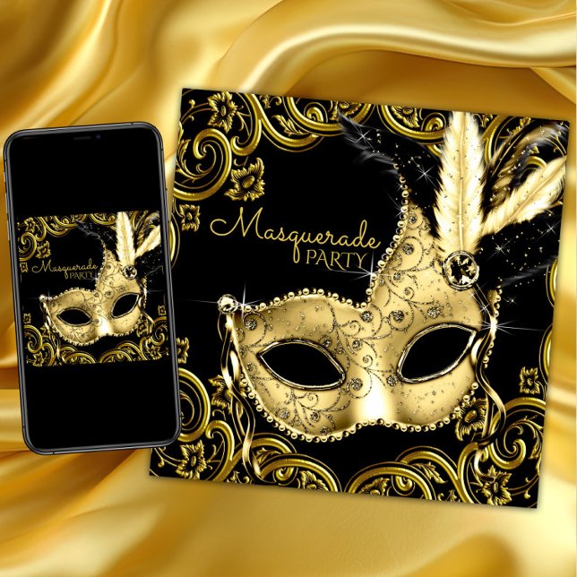Schwarz-Gold Federn Masquerade Party Einladung (Black and gold masquerade party invitation with beautiful gold mask and gold swirls. Any occasion.)