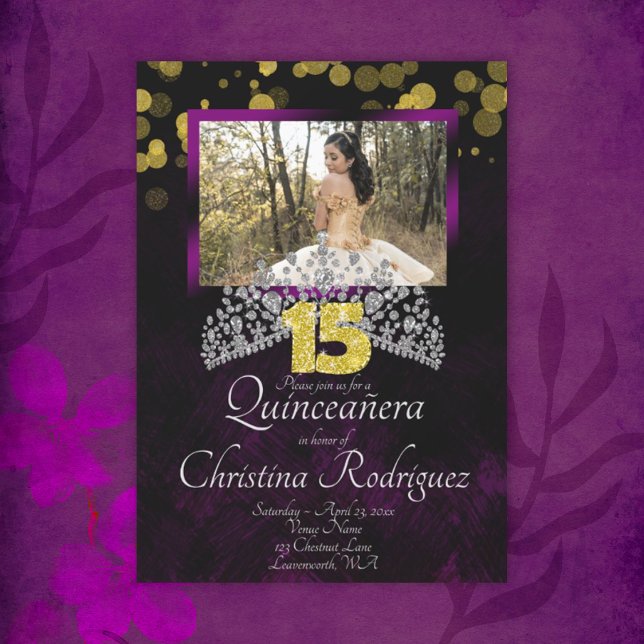 Schwarz, Gold, Violet Quinceanera Tiara Einladung (violet black and gold quinceanera invitation with photo and diamond tiara)