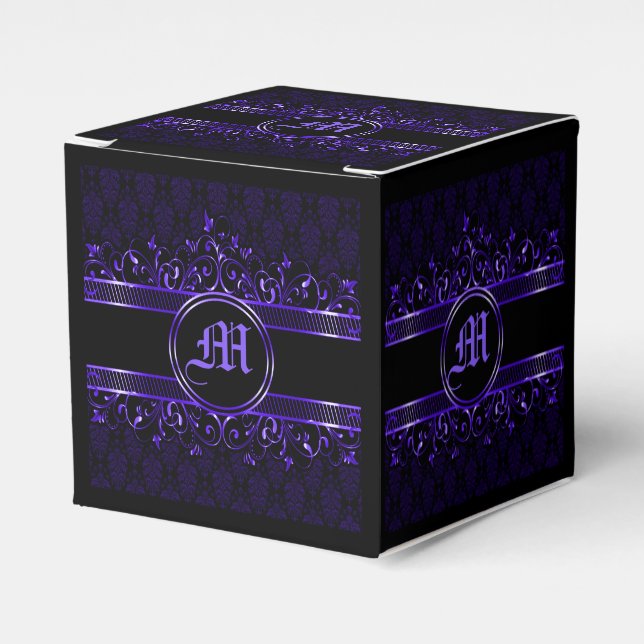 Schwarz & Lila Verziert Gothic Mit Monogramm Geschenkschachtel (Vorderseite)