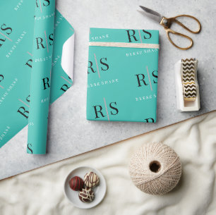 Schwarz, Monogramm und Weißname, Aquamarin Geschenkpapier