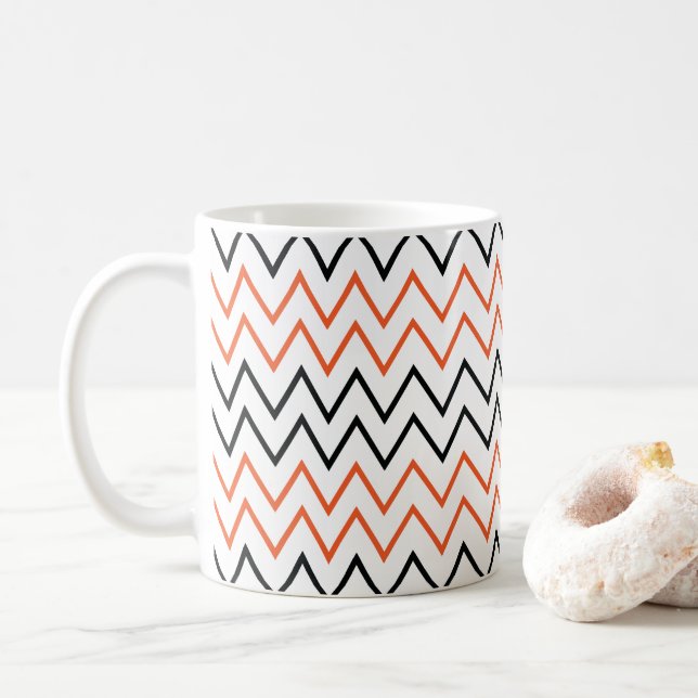 Schwarz Orange Chevron Zickzack Kaffeetasse (Mit Donut)