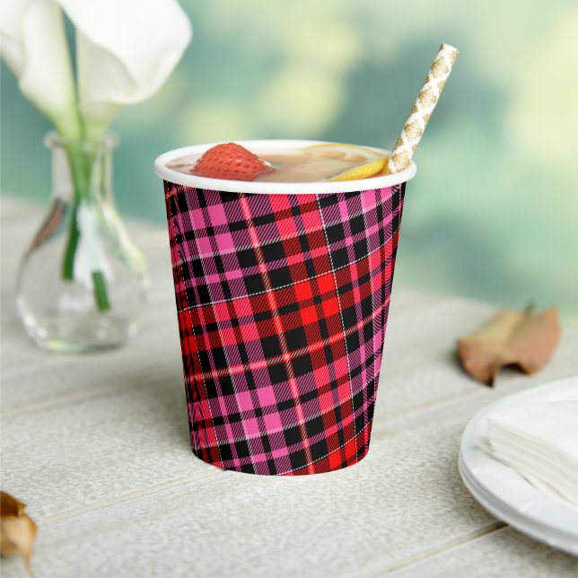 Schwarz Rot Pink Karo Tartan Design  Pappbecher (In Situ)