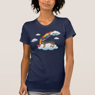 Schwarz-roter Rottweiler-Hund Regenbogen-Denkmal T-Shirt