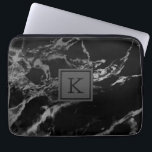 Schwarz-Silber-Imitat Laptopschutzhülle<br><div class="desc">Moderne trendige Schwarz-Silber-Imitat Marmorstruktur.</div>