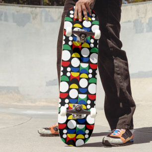 Schwarz-skandinavisches Bauhaus-Muster Mitte des J Skateboard