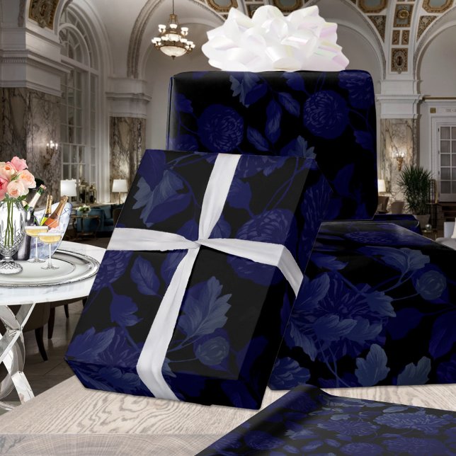 Schwarz und Blau Ombre Modernes Vintages Blumentoi Geschenkpapier (Von Creator hochgeladen)