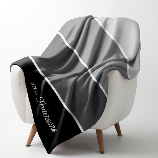 Schwarz und Grau | Ombre Stripes with Script Fleecedecke (A modern, stylish blanket with neutral black and gray stripes and a spot for your name)