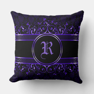 Schwarz und Lila Verziertes Gothic Mit Monogramm Kissen