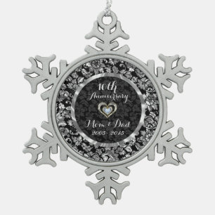 Schwarz und Metallisches Silber 10. Hochzeitstag Schneeflocken Zinn-Ornament