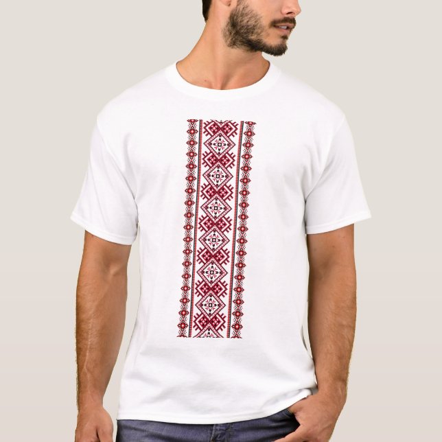 Schwarz und Rot Ukrainische Vyshyvanka bestickt T-Shirt (Vorderseite)