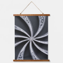 Schwarz und Silberrad Wandteppich Mit Holzrahmen