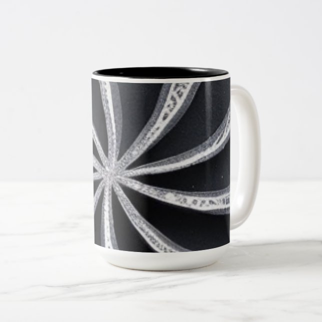 Schwarz und Silberrad Zweifarbige Tasse (VorderseiteRechts)