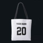 Schwarz und Weiß, benutzerdefinierte Nummer und Na<br><div class="desc">Dies ist ein Produkt, das mit einer bestimmten Nummer darauf entworfen wurde. Die Zahl kann verschiedene Dinge darstellen, wie z.B. die Jersey-Nummer eines Lieblings-Athleten, ein spezielles Datum oder Jahr, eine Glückszahl oder eine Geburtstagsnummer. Dieses Produkt ist oft bei Sportfans, Fitnessen-Enthusiasten und allen, die will, eine bestimmte Zahl stilvoll und personalisiert...</div>