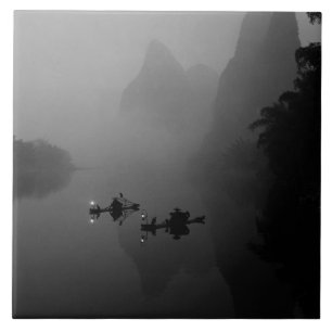 Schwarz und Weiß, China, Li-Fluss, Fischer auf Fliese