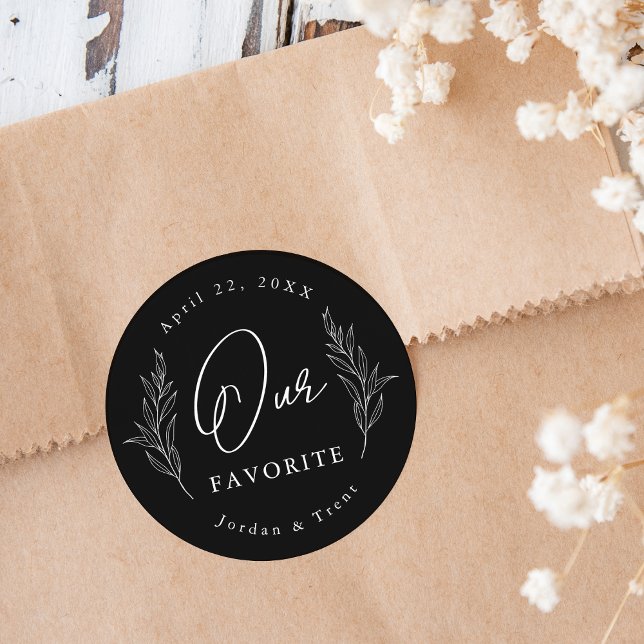 Schwarz und Weiß - unser Lieblings-Gastgeschenk Ho Runder Aufkleber (Von Creator hochgeladen)