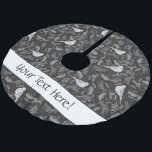 Schwarz und Winter Weiße Vögel Blumenmuster Polyester Weihnachtsbaumdecke<br><div class="desc">Atemberaubendes, helles Schwarz, Holzkohle grau, Winterweiße Vögel und Blume Muster für Winter- und Weihnachtsferien. Einzigartige, elegante und stilvolle Weihnachtsblumenmotive machen Ihren Urlaub fröhlich und festlich. Einzigartige, elegante und stilvolle Weihnachtsblumenmotive, um Ihren Urlaub glücklich zu machen. "Graues Schwarz-weißes Blumenmuster", "elegante Wintervogelmuster", "lustige festliche Blume und Vögel", "Happy Ferien Snowprint", "stilvolle Weihnachtscamouflage",...</div>