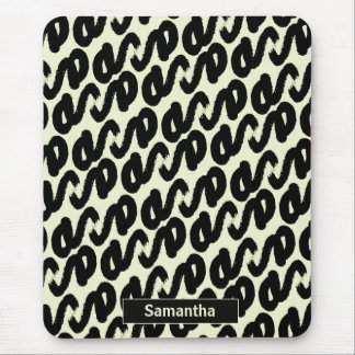 schwarz-weiß abstraktes Muster-Monogramm  Mousepad
