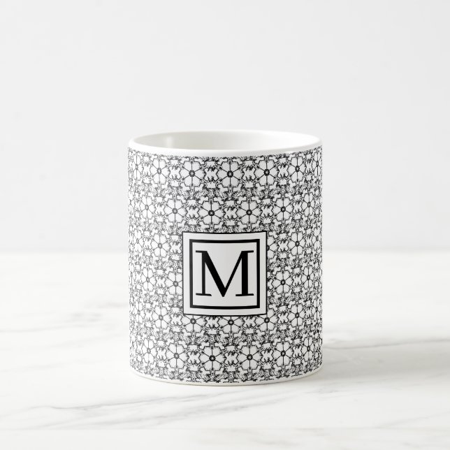 Schwarz-Weiß-Blume-Muster Monogramm-Tasse Kaffeetasse (Mittel)