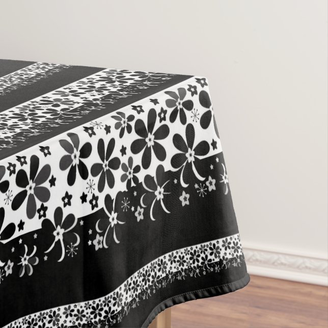 Schwarz-Weiß-Blumen Tischdecke (Beispiel)