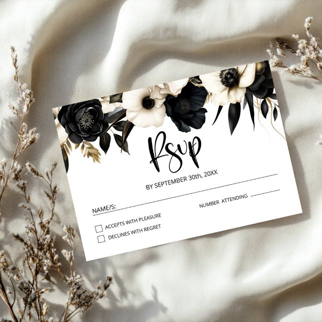 Schwarz-Weiß-Blumenhochzeit RSVP Karte (Von Creator hochgeladen)