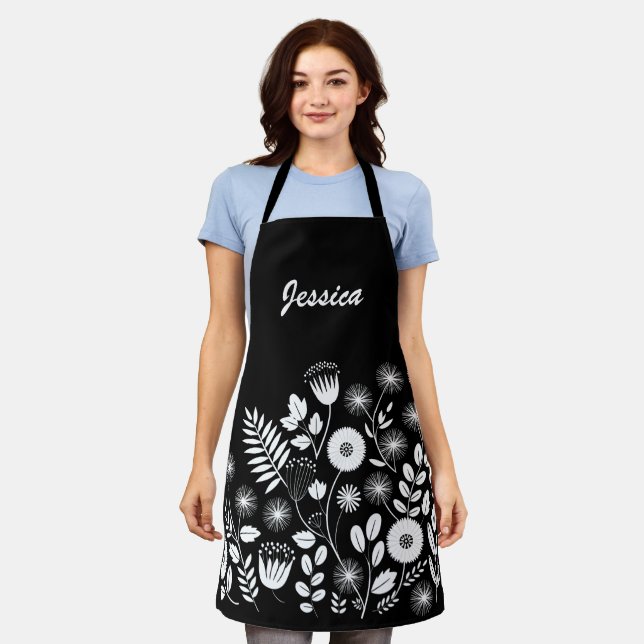 Schwarz-Weiß-Boho-Wildblume Schürze (Getragen)