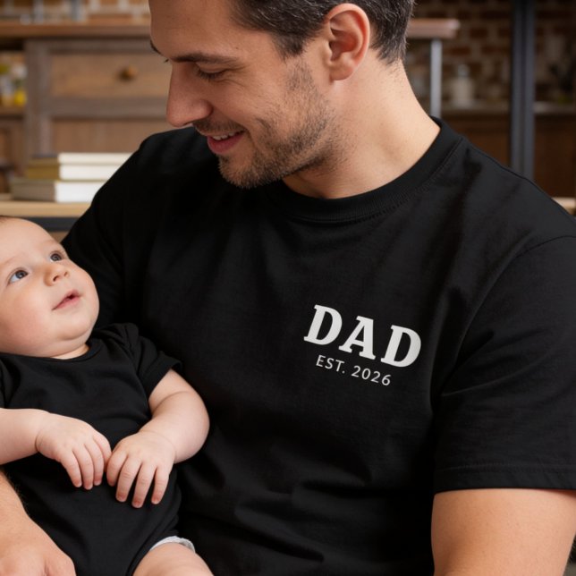 Schwarz-Weiß-Bold-Daddy-Etabliert T-Shirt (Von Creator hochgeladen)