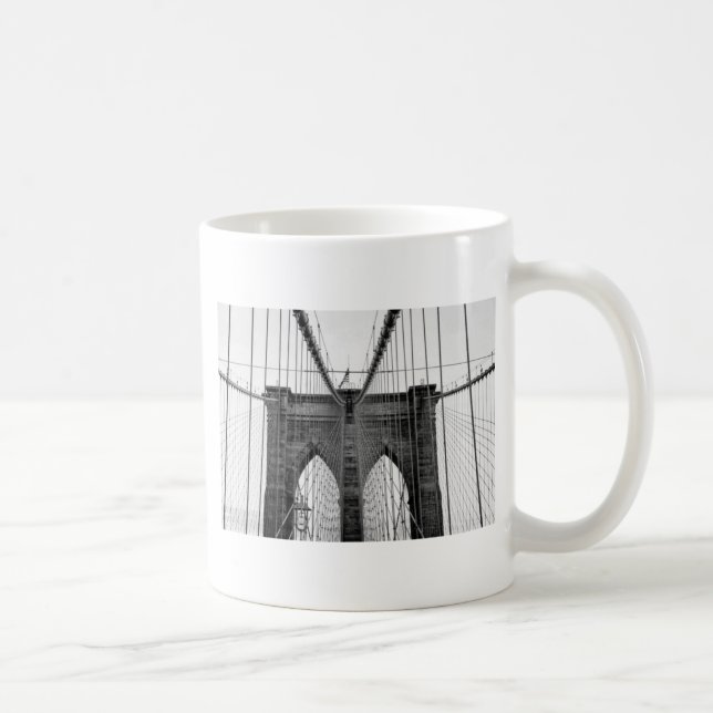Schwarz-weiß Brooklyn Bridge New York Kaffeetasse (Rechts)