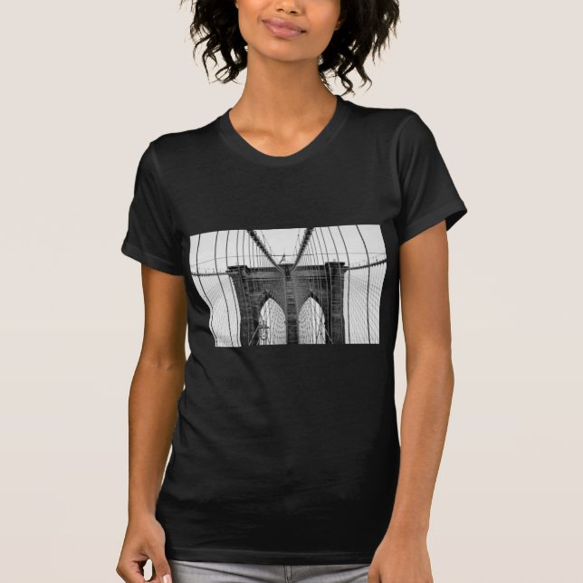 Schwarz-weiß Brooklyn Bridge New York T-Shirt (Vorderseite)