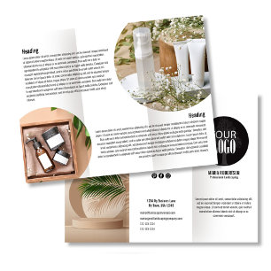 Schwarz-Weiß-Broschüre mit Firmenlogo