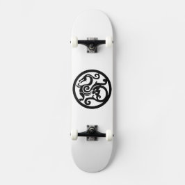 Schwarz-Weiß-Drachenboard Skateboard