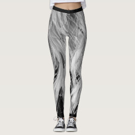 Schwarz + Weiß-Farbdruck auf süßen eng anliegenden Leggings