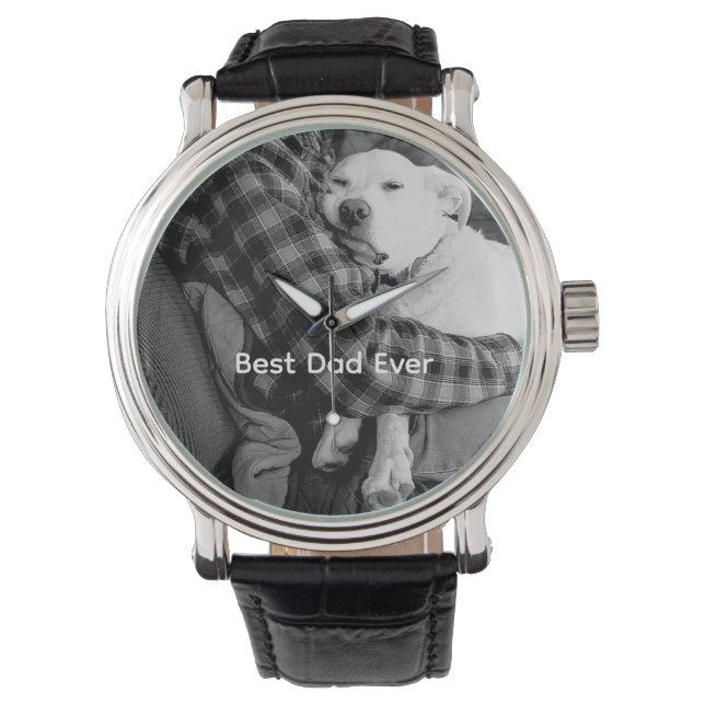 Schwarz-Weiß-Foto des Hundes mit Vater Armbanduhr (Vorderseite)