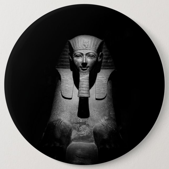 Schwarz-Weiß-Foto des Pharaoh-Königs Button (Vorderseite)