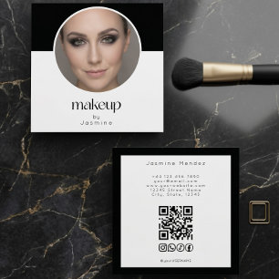 Schwarz-Weiß-Foto MUA QR-Code Socials Quadrat Quadratische Visitenkarte