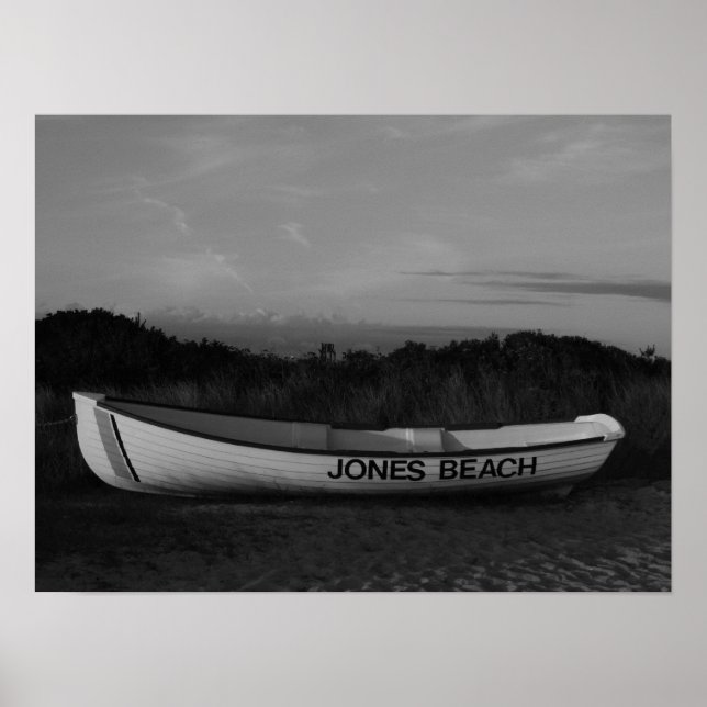 Schwarz-Weiß-Foto, Row Boat am Jones Beach Poster (Vorne)