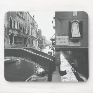 Schwarz-Weiß-Fotografie Venedig Italien Kanal Mousepad