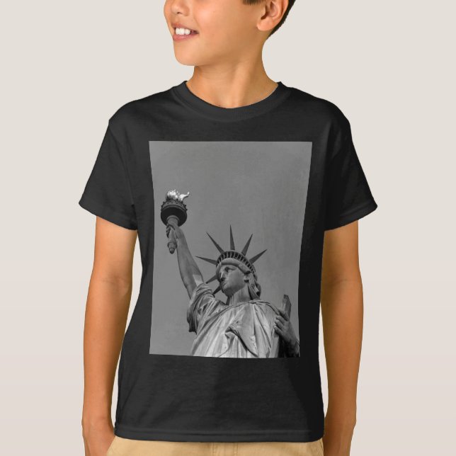Schwarz-Weiß-Freiheitsstatue New York T-Shirt (Vorderseite)