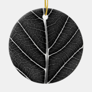 Schwarz-weiß glühendes Blatt Nahaufnahme Keramik Ornament